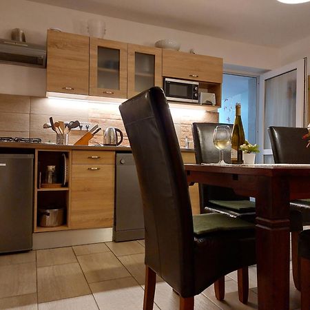 Tulipan Vendeghaz Apartment Sarospatak Ngoại thất bức ảnh